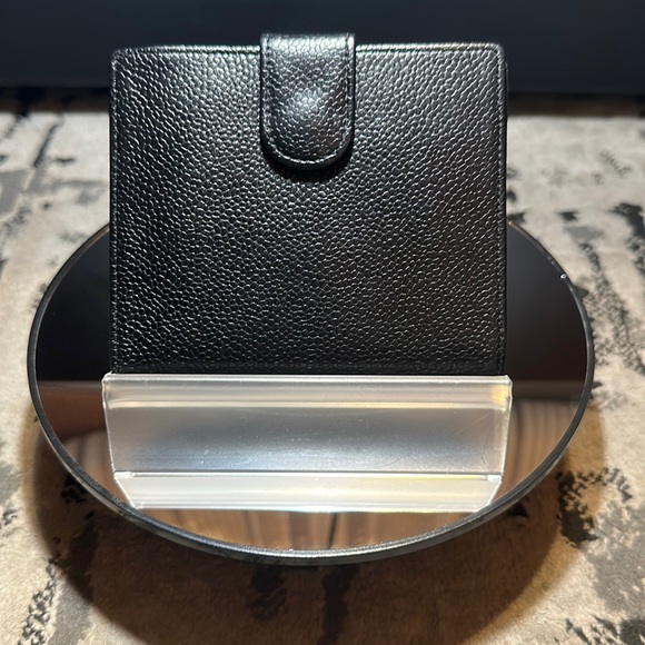 Like NEW Chanel Timeless Compact Black Caviar Wallet - Picture 4 of 14